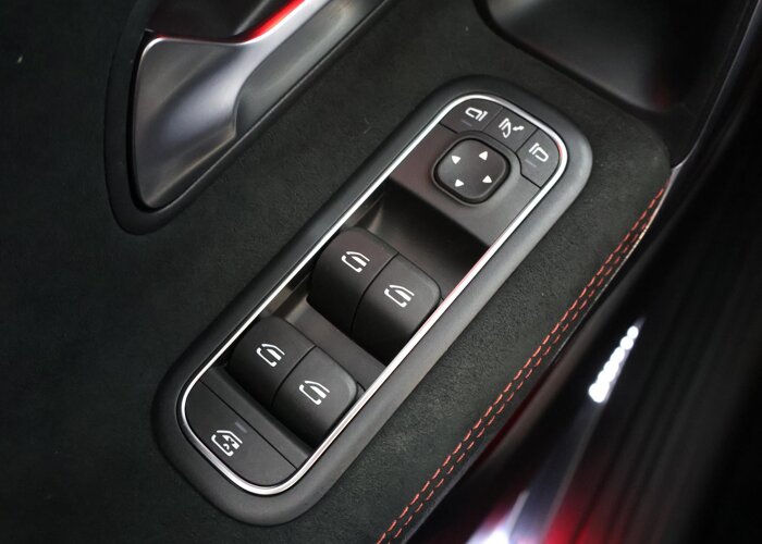 Mercedes-Benz A-Klasse 180 Star Edition AMG Line LIMITED