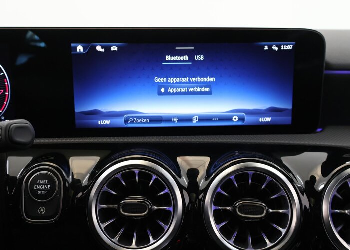 Mercedes-Benz A-Klasse 180 Business Solution AMG