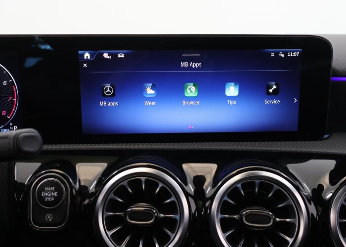 Mercedes-Benz A-Klasse 180 Business Solution AMG