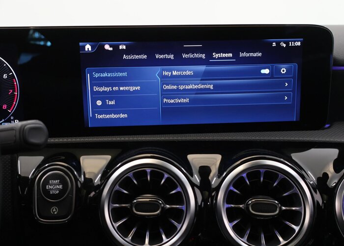 Mercedes-Benz A-Klasse 180 Business Solution AMG