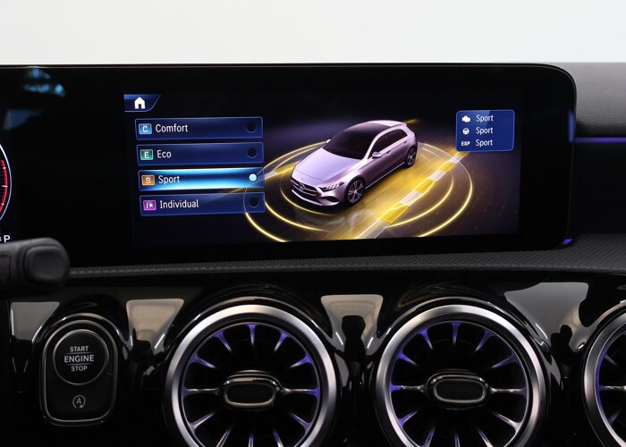 Mercedes-Benz A-Klasse 180 Business Solution AMG