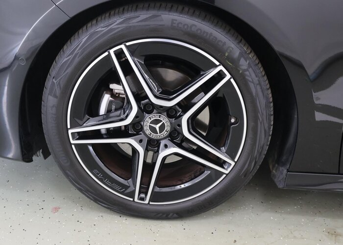 Mercedes-Benz A-Klasse 180 Business Solution AMG
