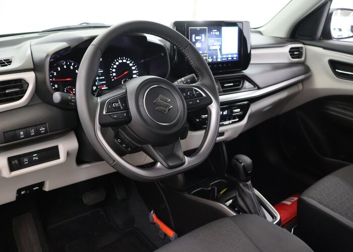 Suzuki Swift 1.2 Style Smart Hybrid