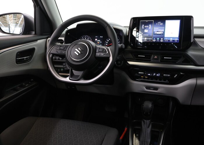 Suzuki Swift 1.2 Style Smart Hybrid