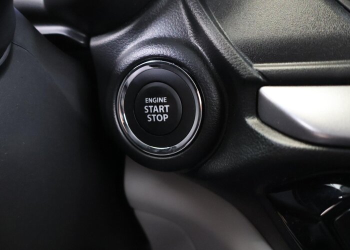 Suzuki Swift 1.2 Style Smart Hybrid