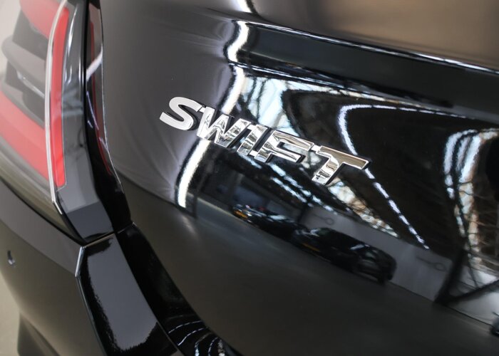 Suzuki Swift 1.2 Style Smart Hybrid
