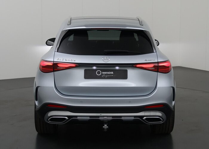 Mercedes-Benz GLC 300e 4MATIC Sport Edition