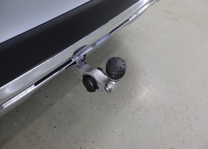 Mercedes-Benz GLC 300e 4MATIC Sport Edition