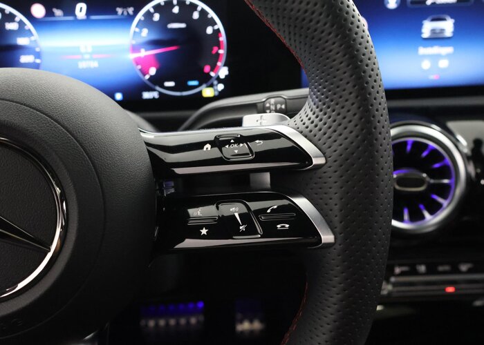 Mercedes-Benz A-Klasse 180 Business Solution AMG