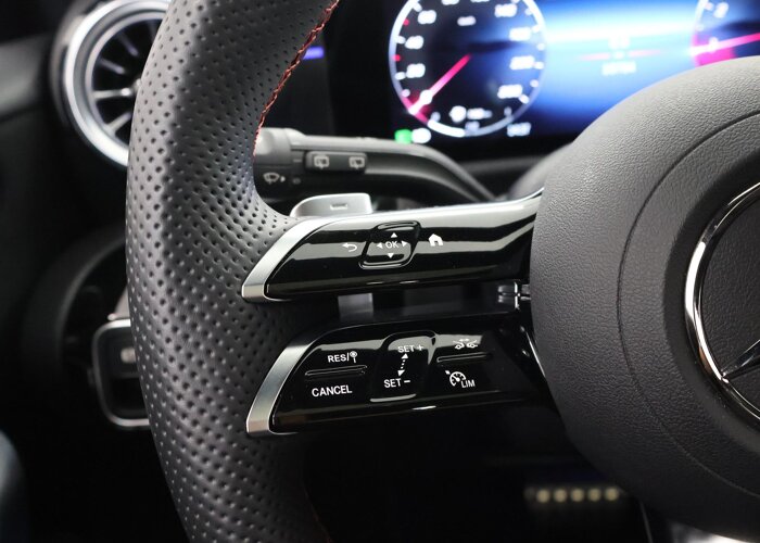 Mercedes-Benz A-Klasse 180 Business Solution AMG