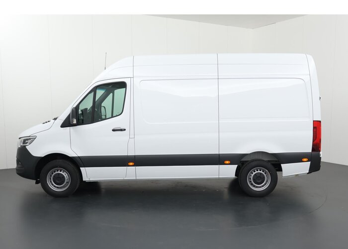 Mercedes-Benz Sprinter 315 L2H2 RWD