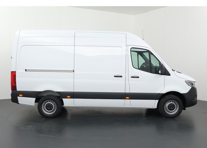 Mercedes-Benz Sprinter 315 L2H2 RWD