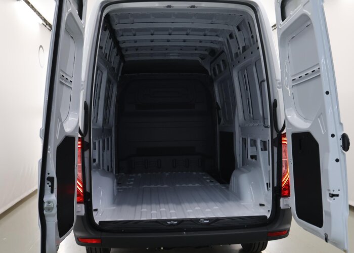 Mercedes-Benz Sprinter 315 L2H2 RWD