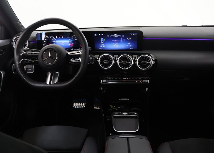 Mercedes-Benz A-Klasse 180 Business Solution AMG