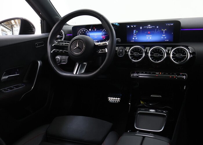 Mercedes-Benz A-Klasse 180 Business Solution AMG
