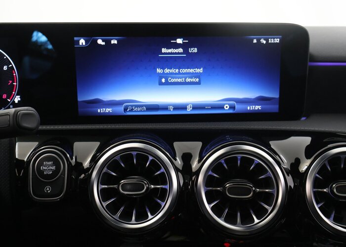 Mercedes-Benz A-Klasse 180 Business Solution AMG