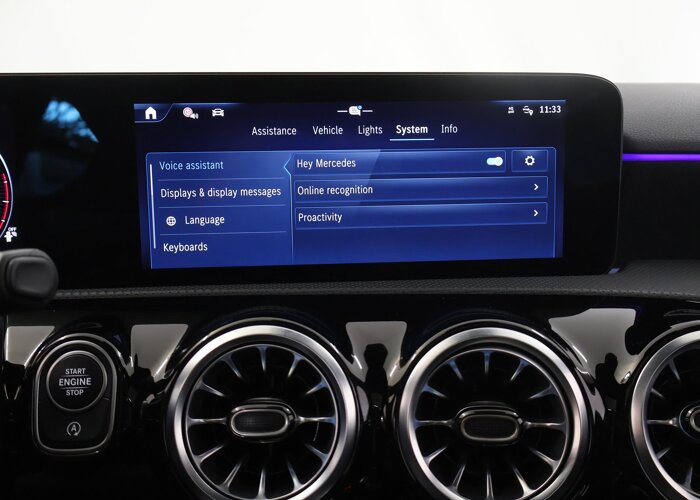 Mercedes-Benz A-Klasse 180 Business Solution AMG