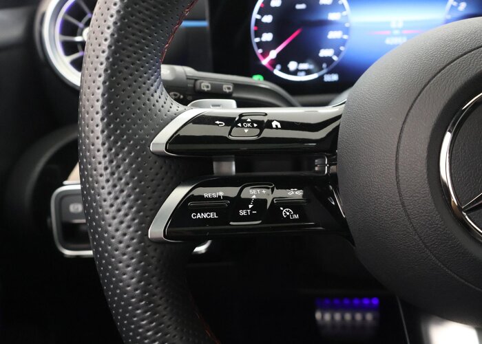 Mercedes-Benz A-Klasse 180 Business Solution AMG