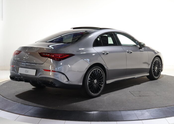 Mercedes-Benz CLA-Klasse 180 Business Solution AMG