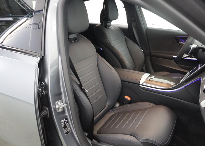 Mercedes-Benz C-Klasse 300e Business Solution AMG