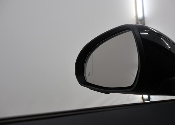 Mercedes-Benz C-Klasse 300e Business Solution AMG