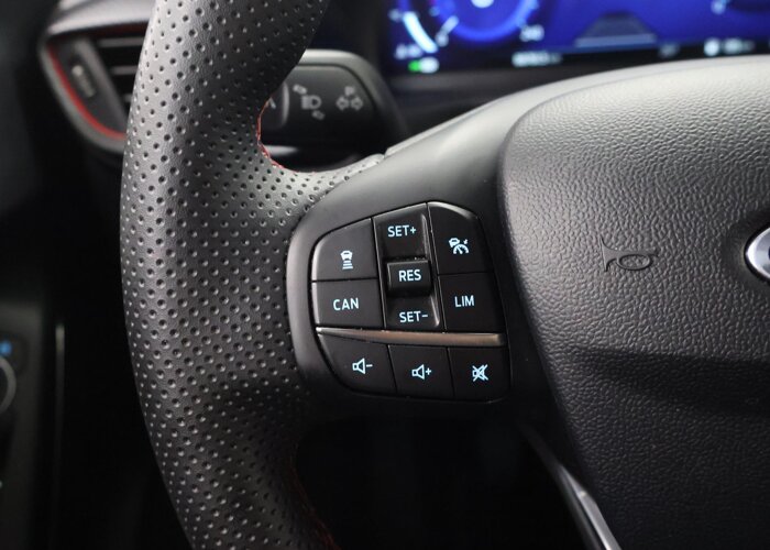 Ford Puma 1.0 EcoBoost Hybrid ST-Line X