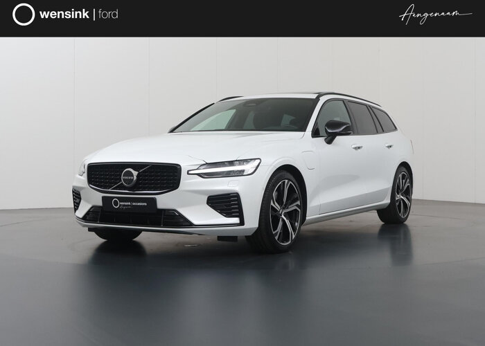 Volvo V60 2.0 T6 Plug-in hybrid AWD Ultra Dark