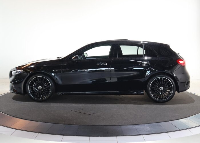 Mercedes-Benz A-Klasse 180 Business Solution AMG