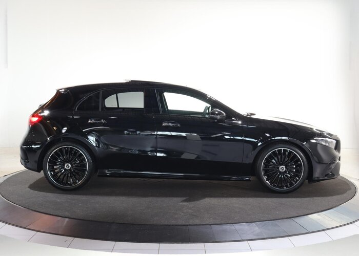 Mercedes-Benz A-Klasse 180 Business Solution AMG