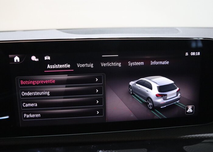 Mercedes-Benz A-Klasse 180 Business Solution AMG