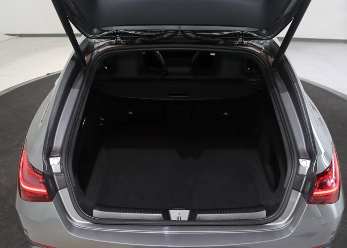 Mercedes-Benz CLA-Klasse Shooting Brake 180 Business Solution AMG
