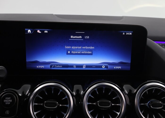 Mercedes-Benz GLA 180 Star Edition Luxury Line