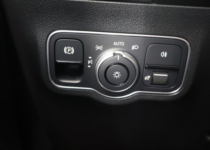 Mercedes-Benz GLA 180 Star Edition Luxury Line