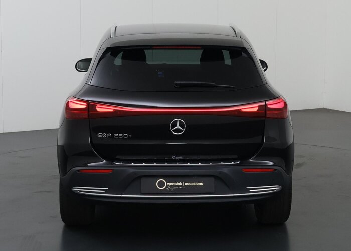 Mercedes-Benz EQA 250+ Luxury Line 71 kWh