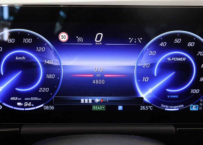 Mercedes-Benz EQA 250+ Luxury Line 71 kWh