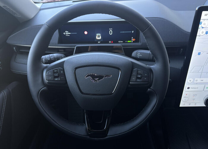 Ford Mustang Mach-E Standard RWD 73 kWh