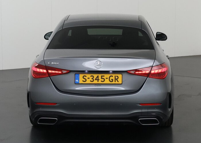 Mercedes-Benz C-Klasse 180 AMG Line
