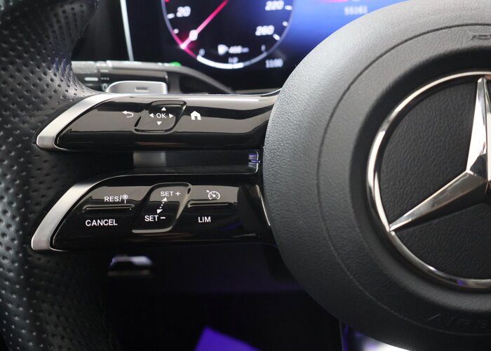 Mercedes-Benz C-Klasse 180 AMG Line