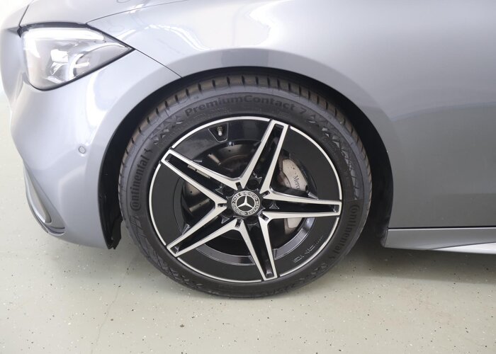Mercedes-Benz C-Klasse 180 AMG Line