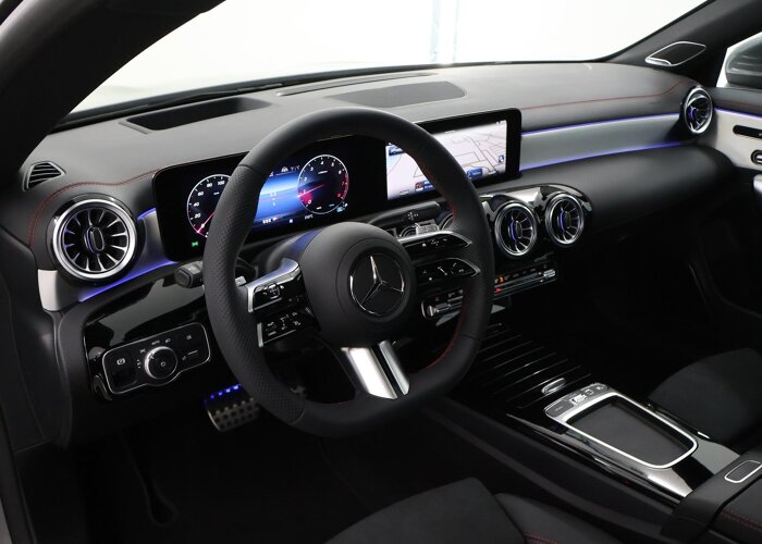 Mercedes-Benz CLA-Klasse 180 Business Solution AMG