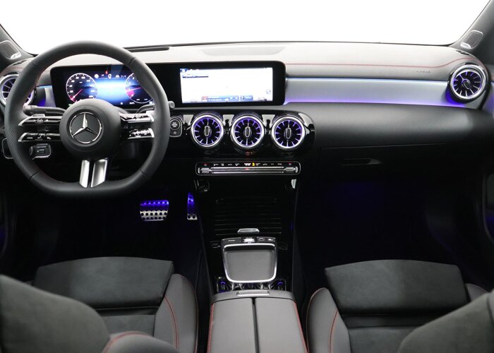 Mercedes-Benz CLA-Klasse 180 Business Solution AMG