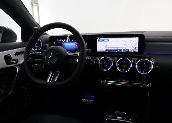 Mercedes-Benz CLA-Klasse 180 Business Solution AMG
