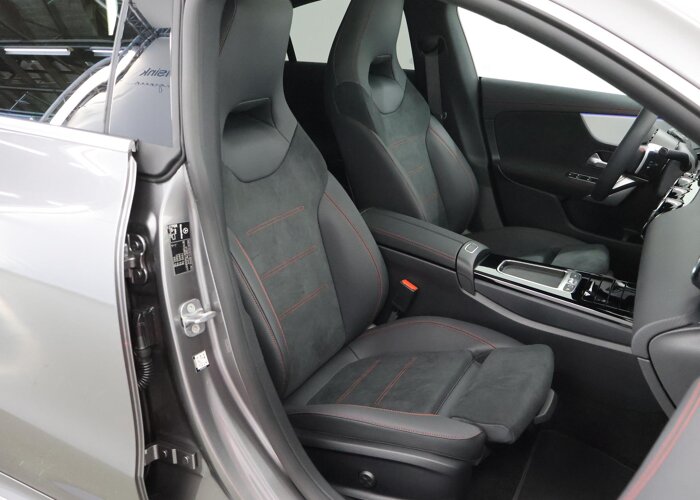 Mercedes-Benz CLA-Klasse 180 Business Solution AMG