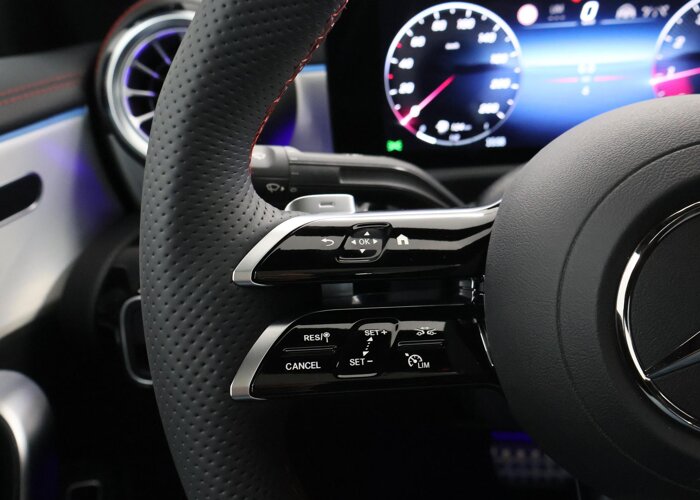 Mercedes-Benz CLA-Klasse 180 Business Solution AMG