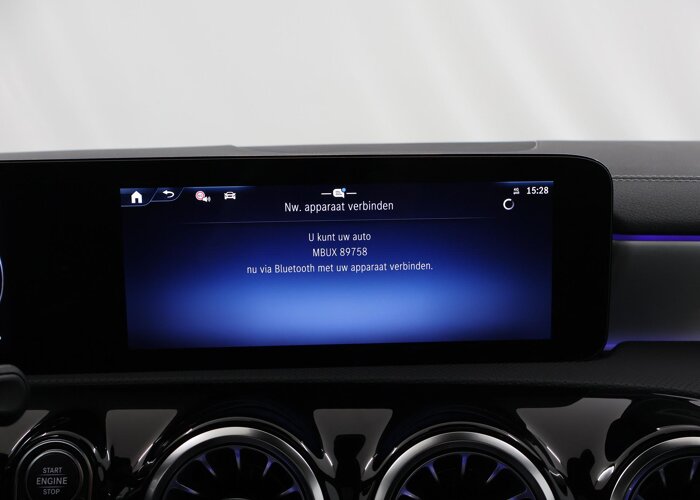 Mercedes-Benz CLA-Klasse 180 Business Solution AMG
