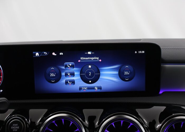 Mercedes-Benz CLA-Klasse 180 Business Solution AMG