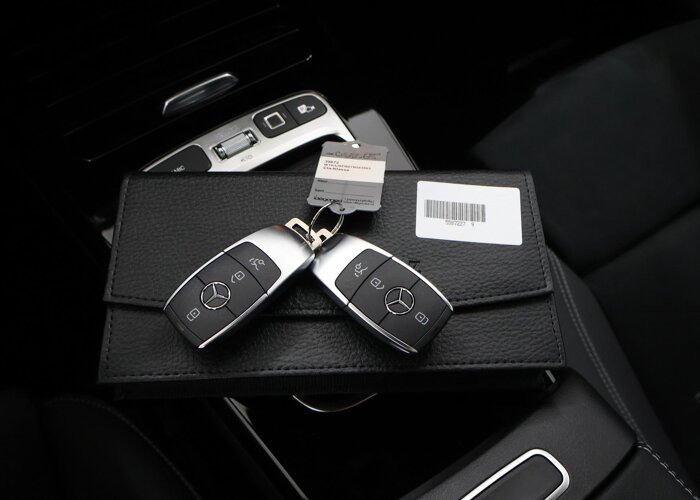 Mercedes-Benz CLA-Klasse 180 Business Solution AMG