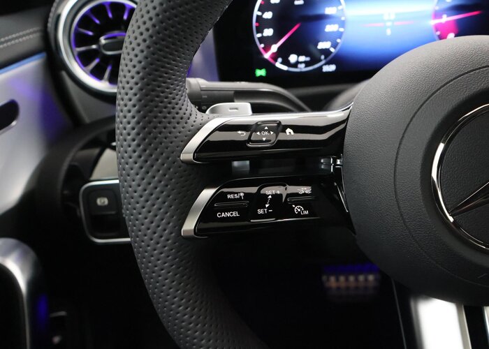 Mercedes-Benz CLA-Klasse 180 Business Solution AMG