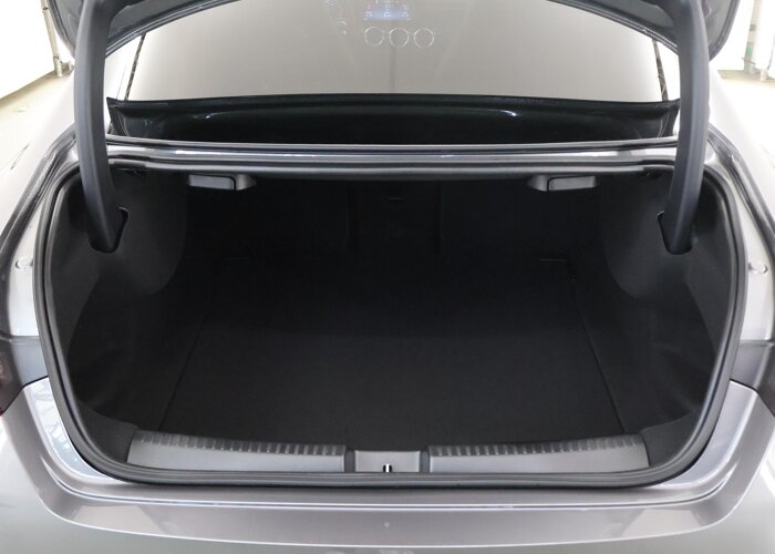 Mercedes-Benz CLA-Klasse 180 Business Solution AMG