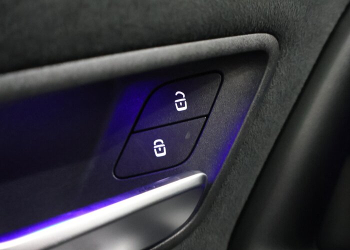 Mercedes-Benz A-Klasse 180 Business Solution AMG